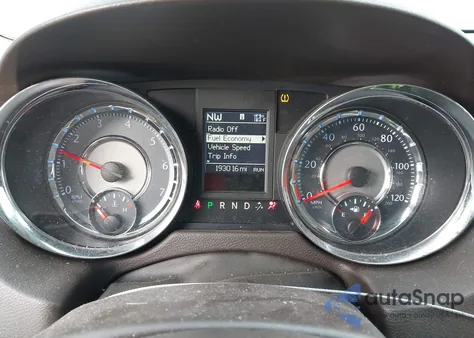 2016 Chrysler Town & Country Touring из США, поврежденный, VIN 2C4RC1BG1GR245985